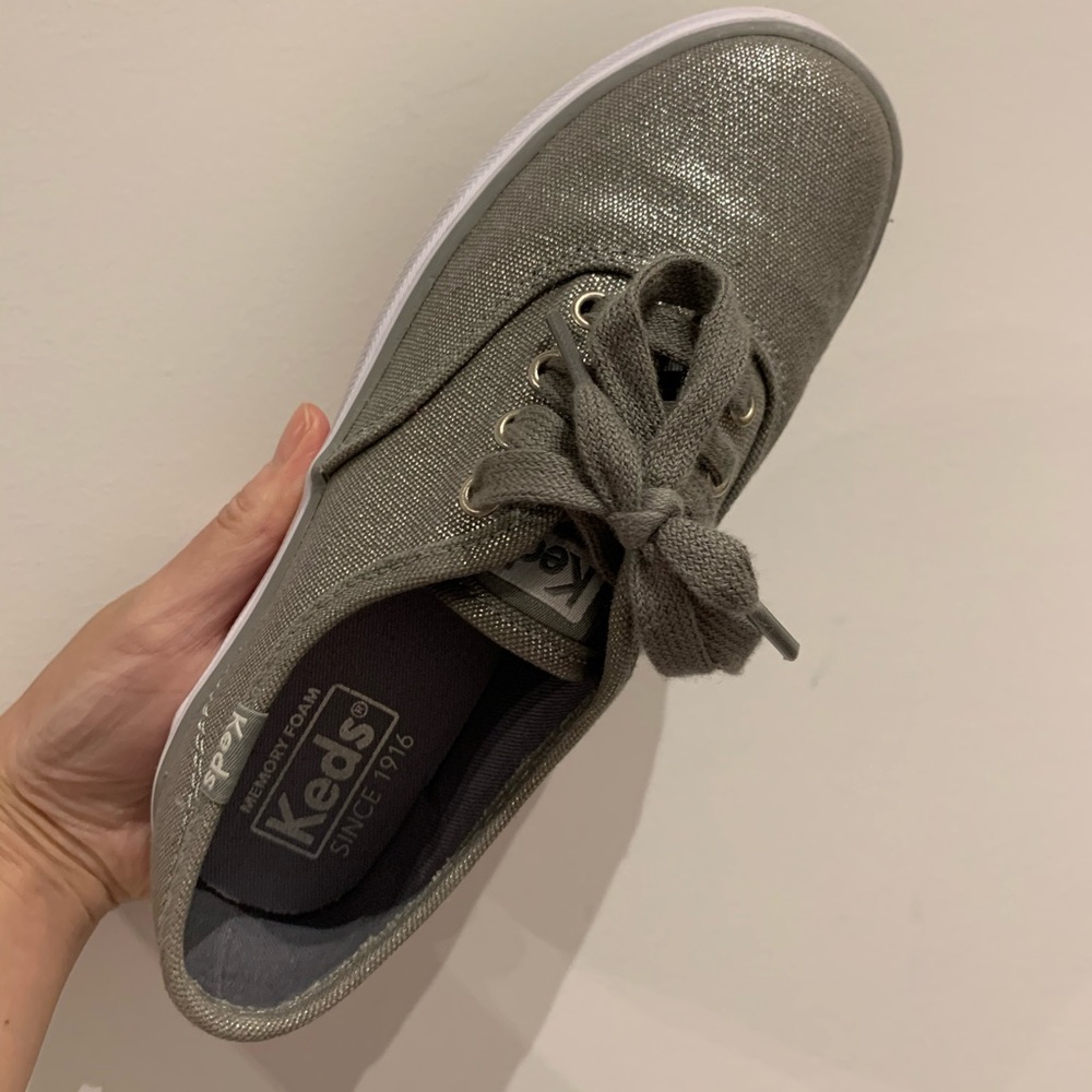Keds Champion Metallic Shimmer Silver Canvas Sneakers Memory Foam Kids Size 13